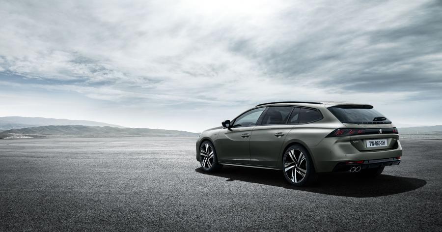  Peugeot 508 SW GT 2018 года  (WW) (фото 10 из 42)